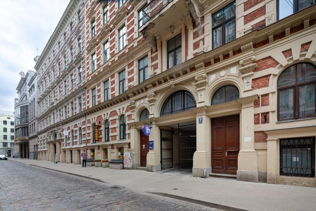 Kalnina Street Studio Apartment リガ エクステリア 写真