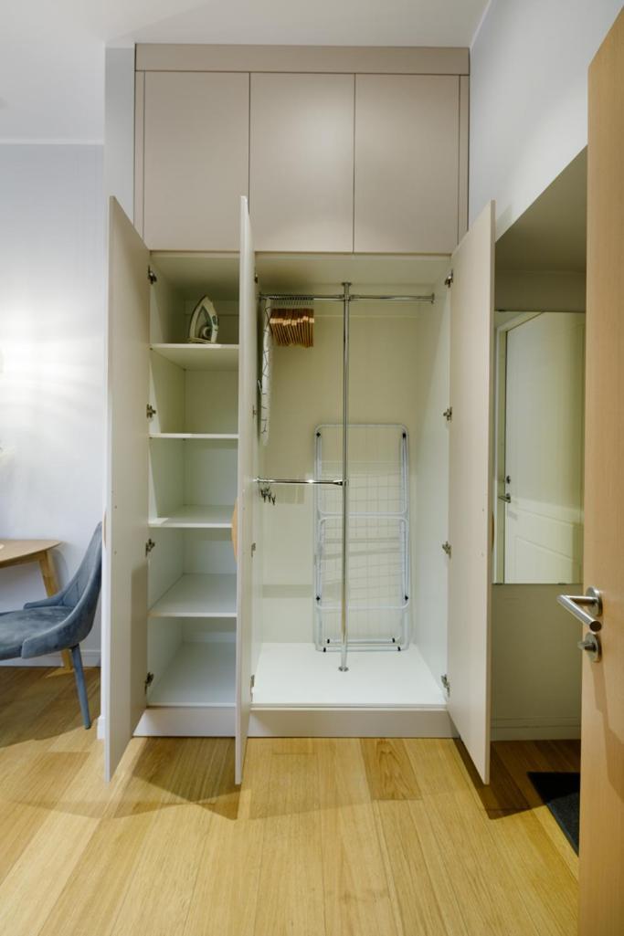 Kalnina Street Studio Apartment リガ エクステリア 写真